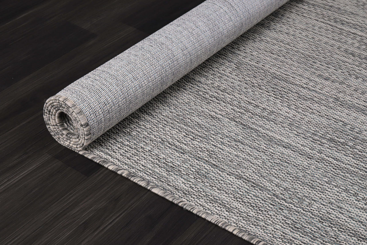 CAMILSON 5x7 rug minimizes dust with light, short-haired fibers