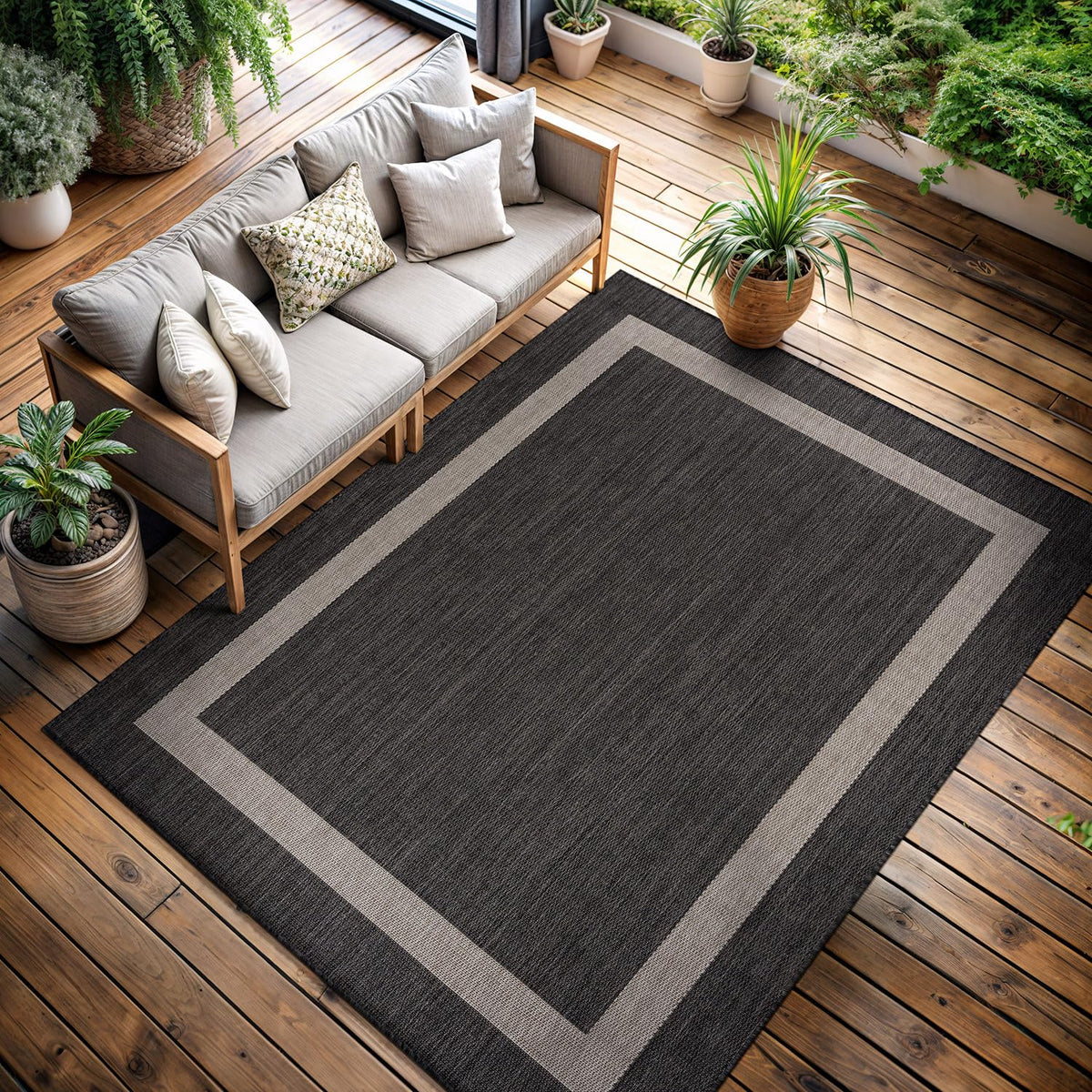 Non-shedding CAMILSON rug reduces dust and mess