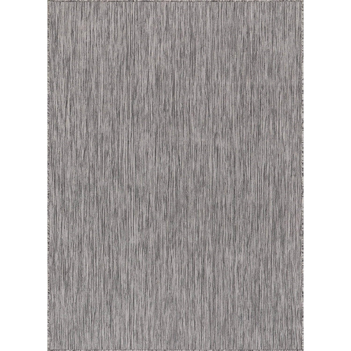 CAMILSON waterproof outdoor rug resists weather and spills