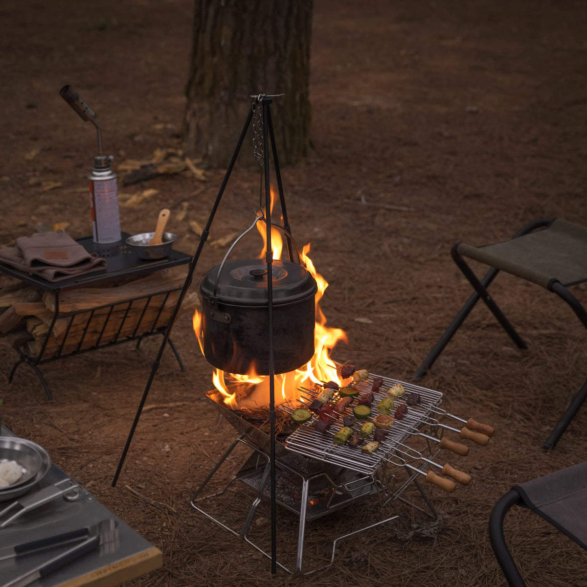 Camping Moon MT-2 quick-fold design for fast setup and packing