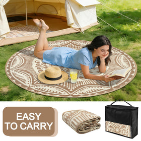 Capslpad UV resistant outdoor rug maintaining color under sun exposure.