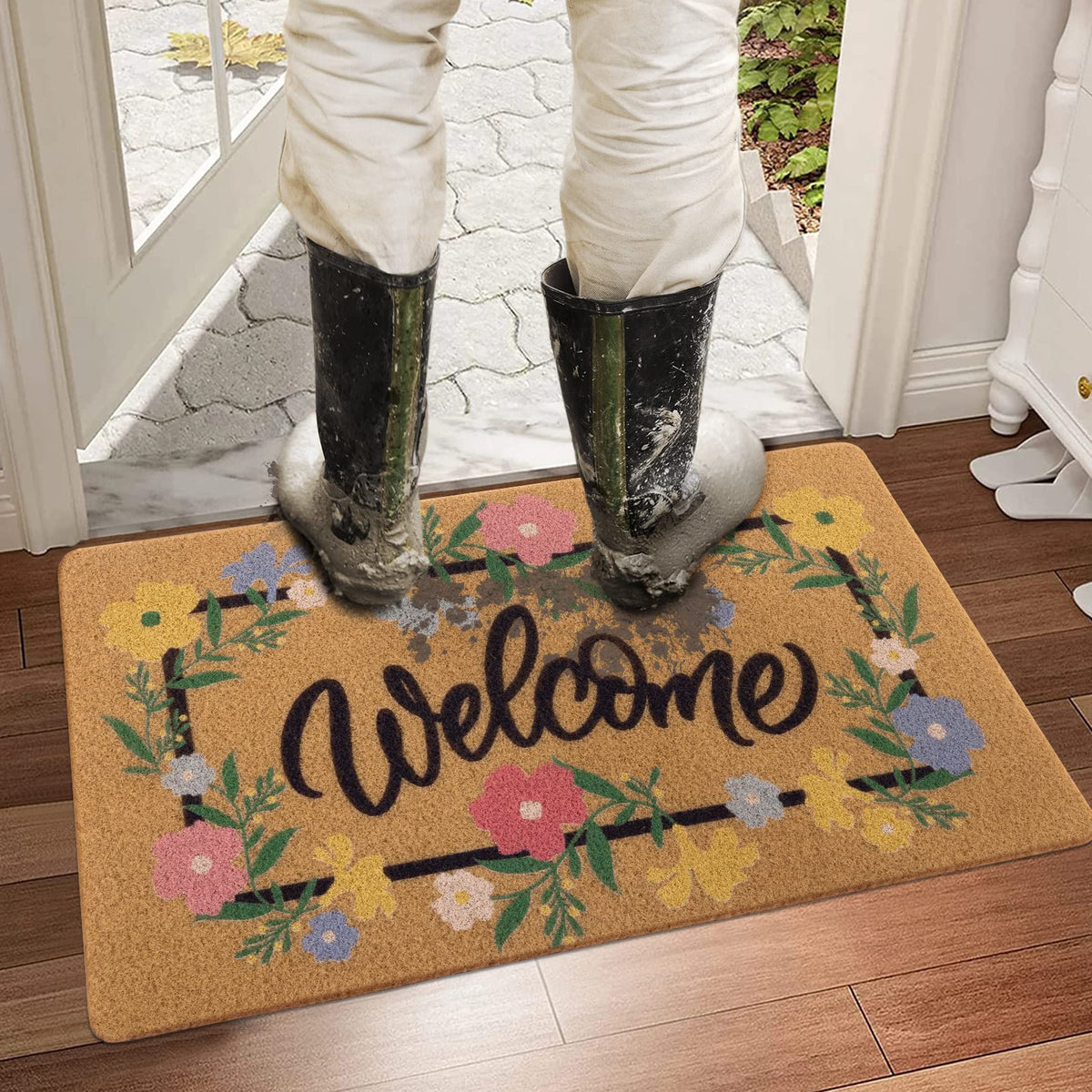 Carvapet indoor outdoor mat is suitable for front porch, patio, or doorway areas.