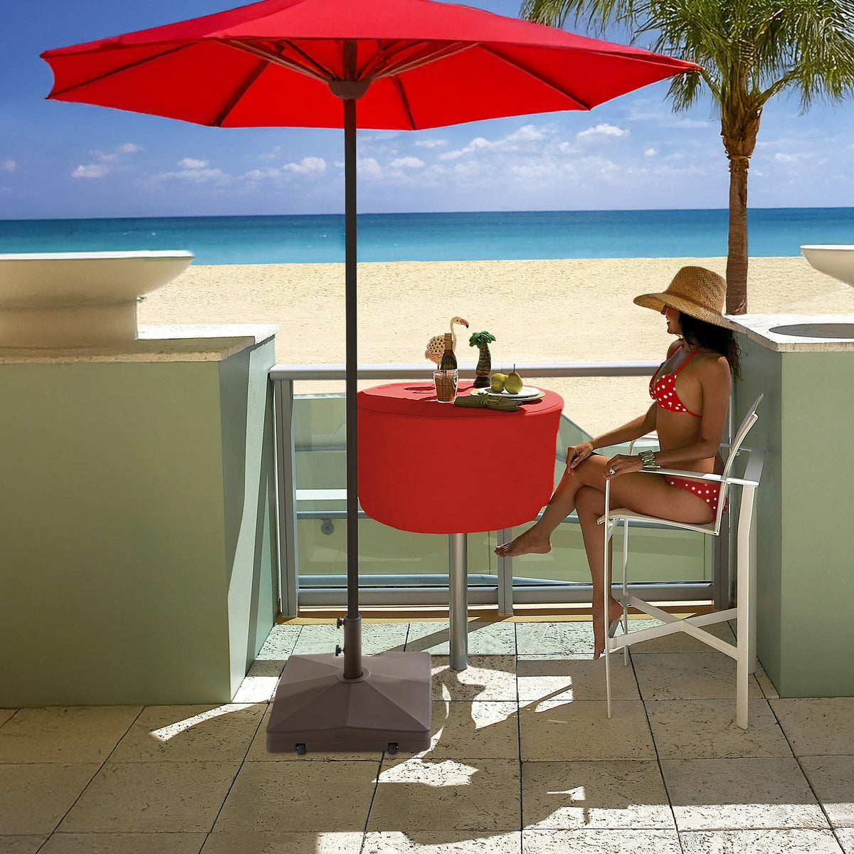 Casafield base fits 1 to 2 inch pole diameters for versatile umbrellas.
