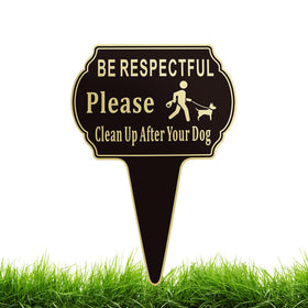 CBCJIEHUXL dog sign with integrated stake for quick, sturdy ground placement.