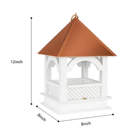 CEDAR ALPHA spacious pavilion design invites multiple bird species.