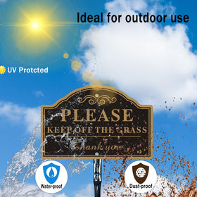 Cefrashi two-sign set offers a professional-looking lawn boundary solution