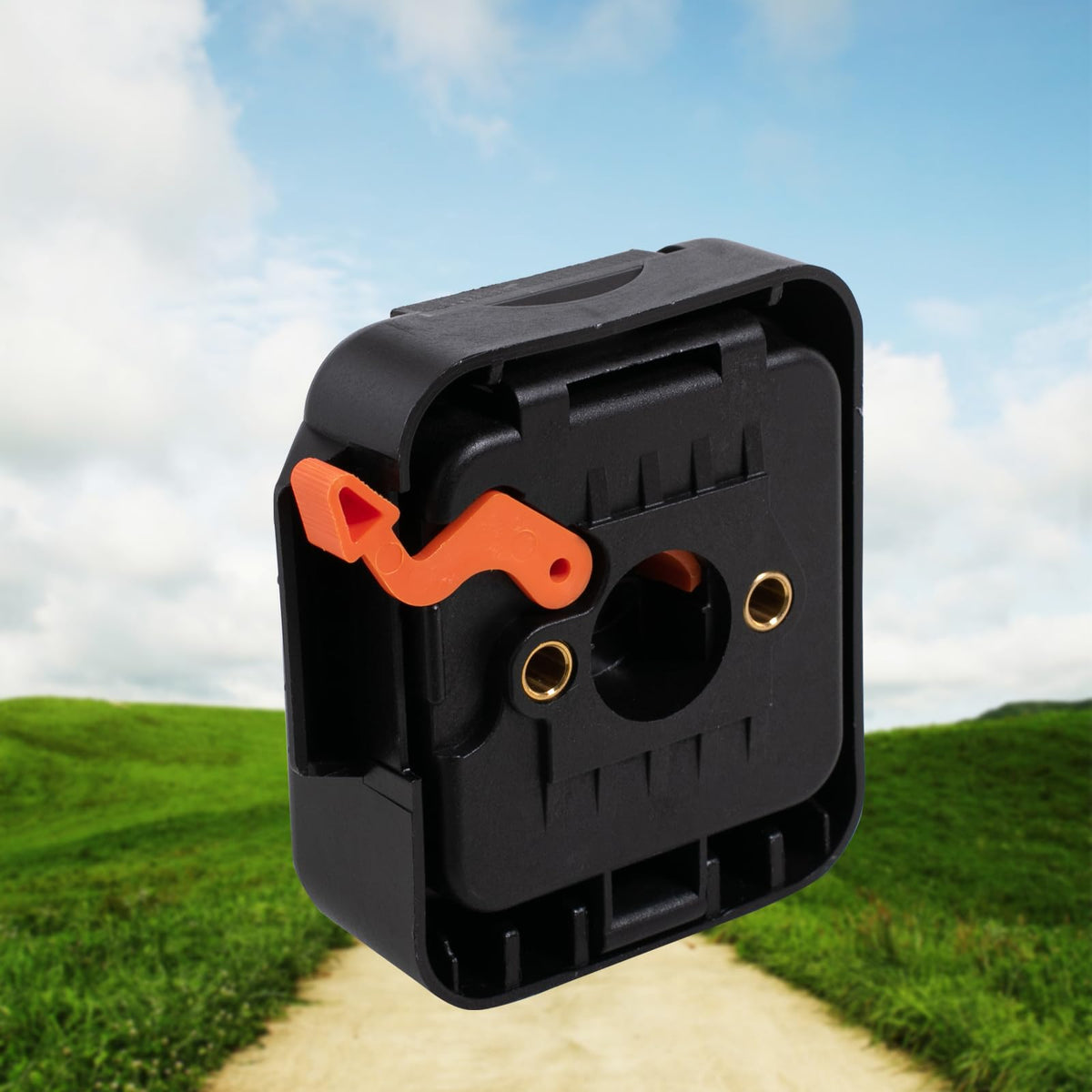 Ceukius rugged cover aids quick maintenance on STIHL hedge trimmers