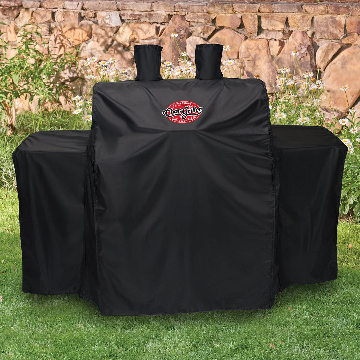 Char-Griller heavy-duty polyester fabric close-up shows durability and wind resistance.