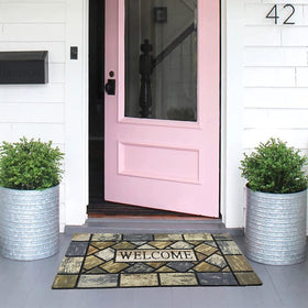 CHICHIC rugged outdoor rug designed for high-traffic homes and pet areas.