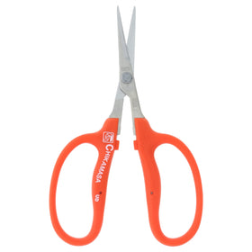 Chikamasa B500SR hand-crafted design highlighting precision in garden tasks.