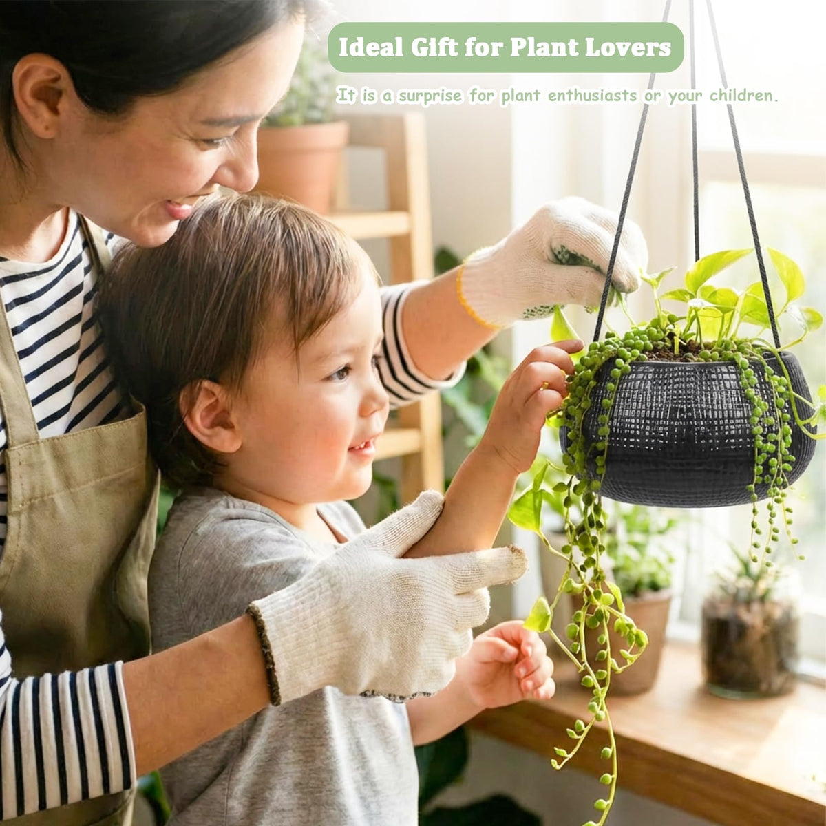 Chonsun hanging ceramic pot designed for indoor and outdoor plant display.