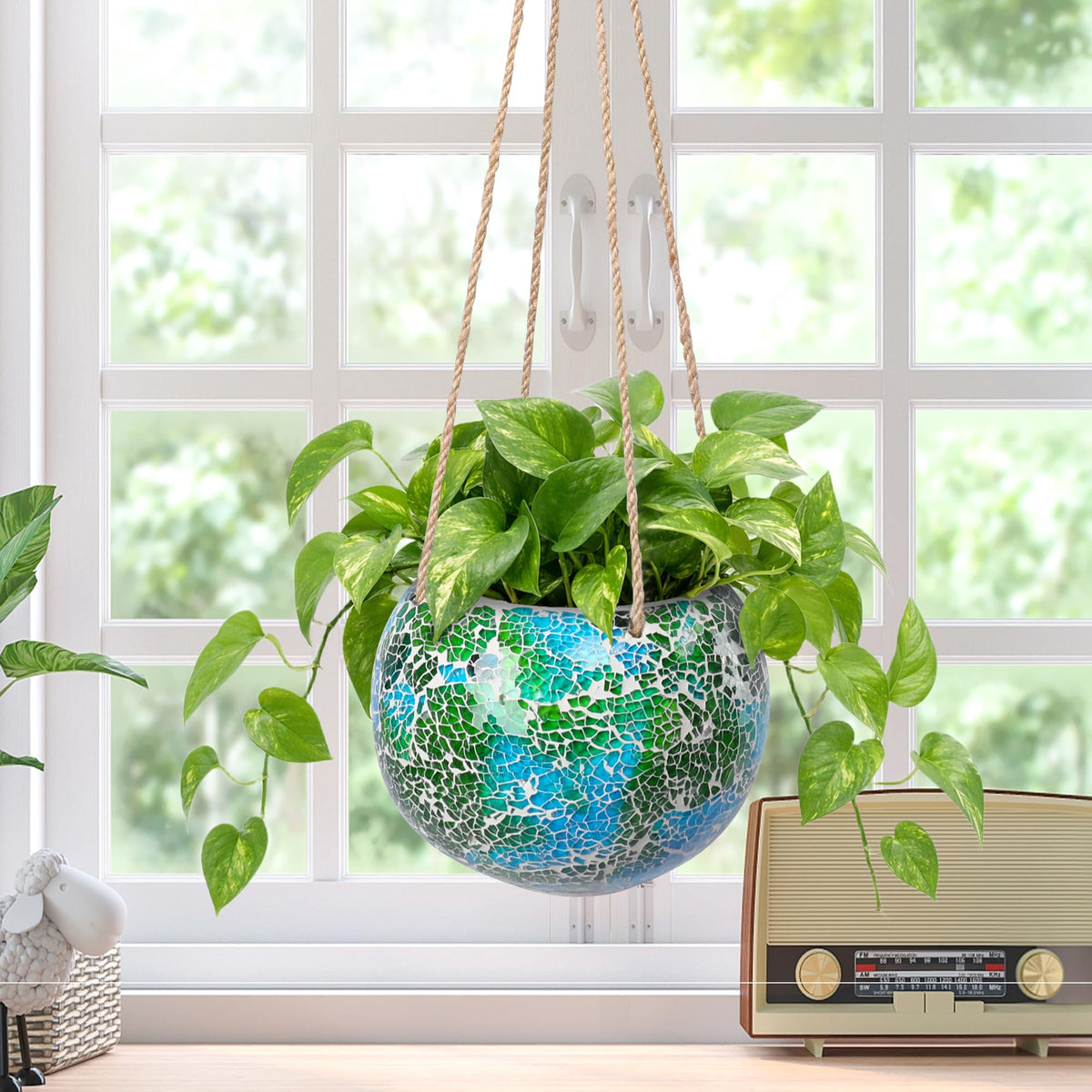 Chonsun indoor-outdoor mosaic pot for flowers or herbs