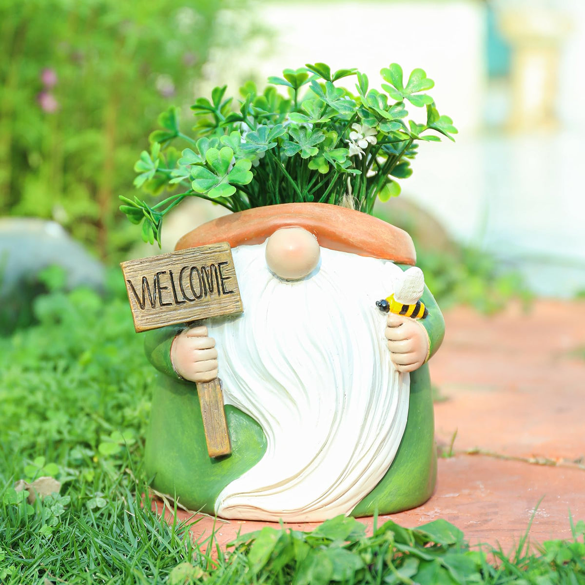 Chonsun succulent pot with drainage helps prevent overwatering in small arrangements.
