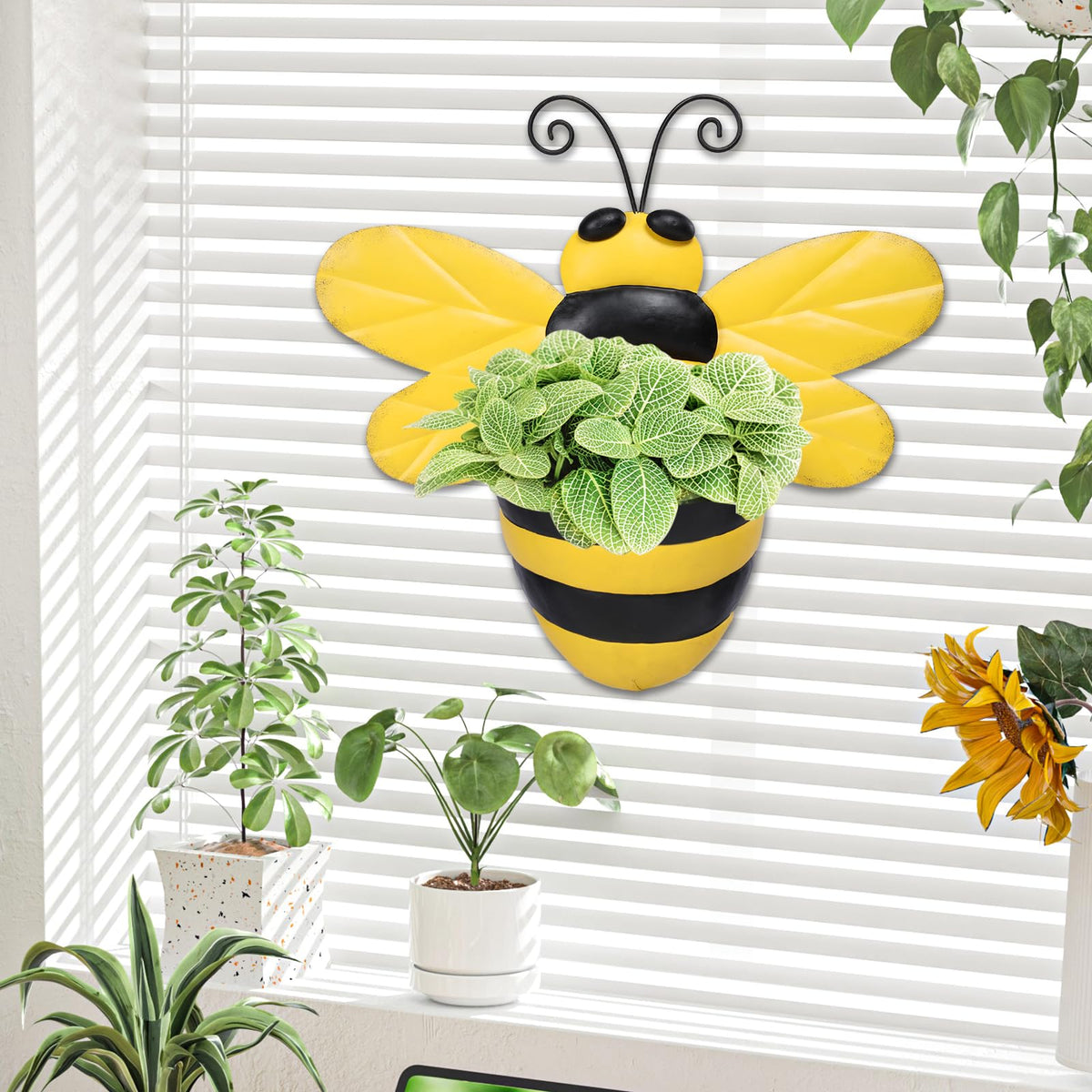 Chonsun Wall planter with hanging holes mounts quickly for easy installation.