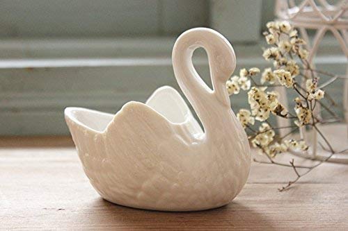 Chyang Good Wife swan white ceramic planter for succulents, stylish desk or shelf decor