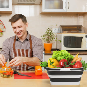 Cididu camping sink used to wash fruits and vegetables outdoors