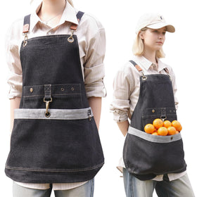 Cilkus Gardening Apron with cross-back design and front pocket for easy tool access.