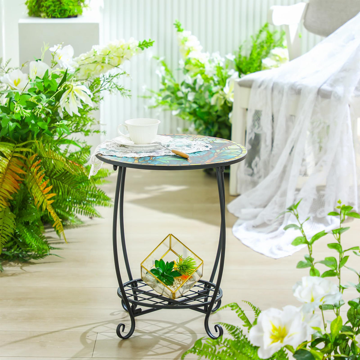 Cinnvoice 14x17-inch table fits small spaces while adding charm.