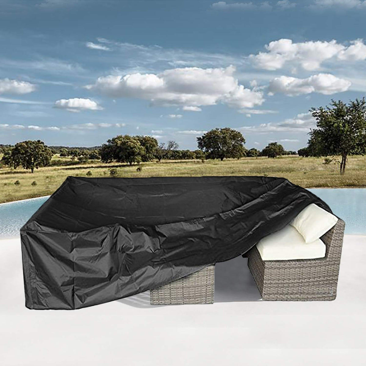 CKCLUU waterproof 420D polyester cover keeps furniture dry in rain.