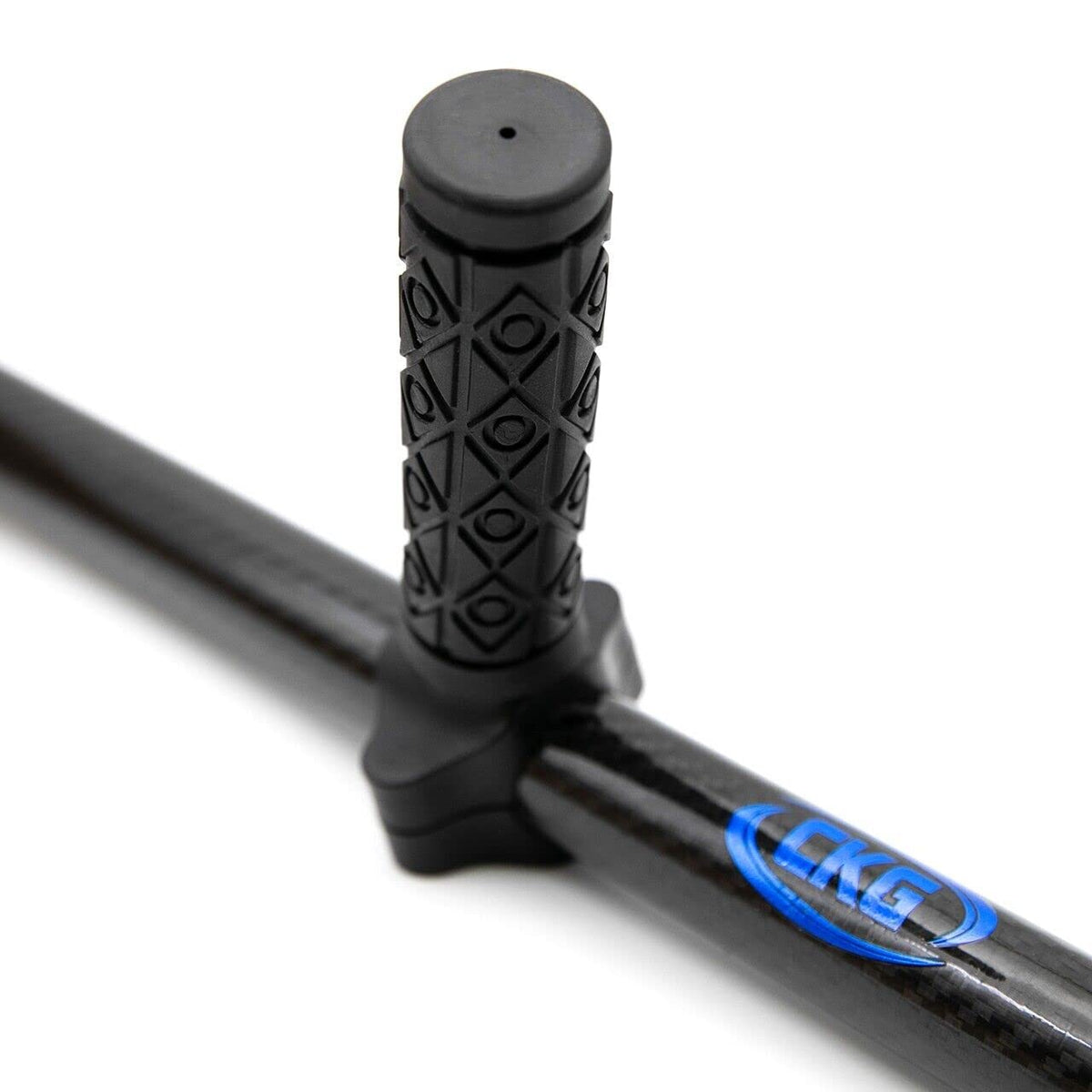 CKG back saver grip enhances control in wet sand and shallow water.