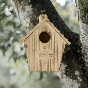 CLACKIBUKVYZ hanging installation is suitable for garden display