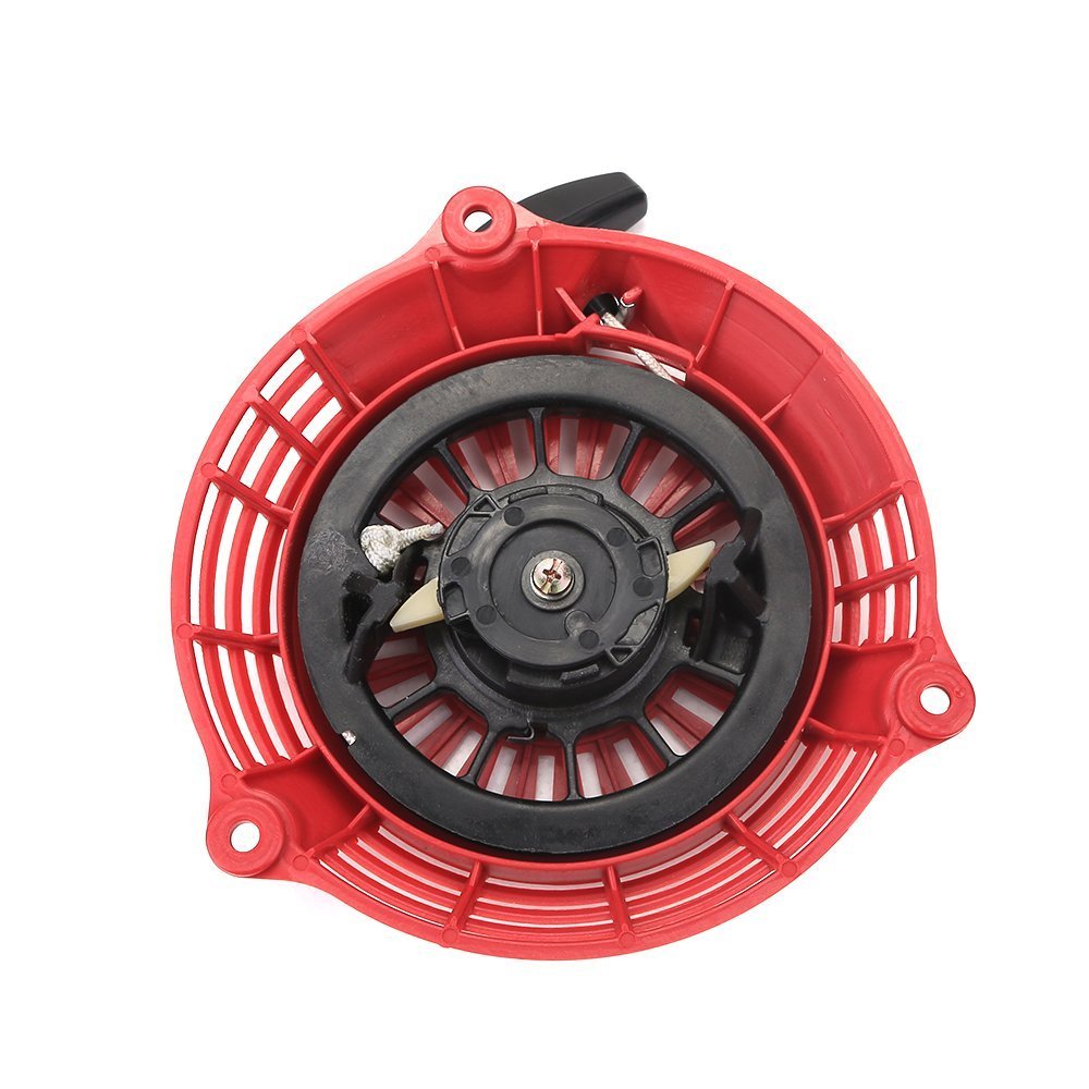 Cluparis recoil starter for Honda GC135 engine enables easier starting.