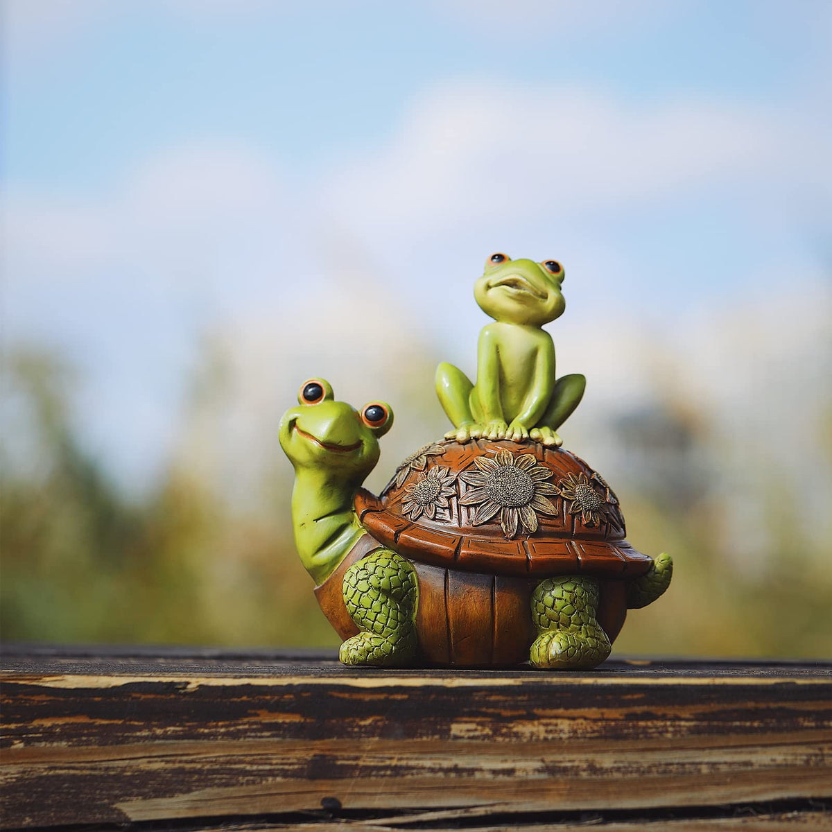 Cmrweio resin-frog-figurine outdoor adds whimsy to garden spaces.