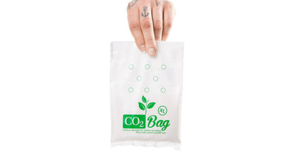 CO2BAG XL in a grow-space-setup provides natural CO₂ enrichment for healthier plants.