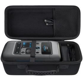 co2CREA interior with mesh pocket and divider keeps cables and chargers organized.