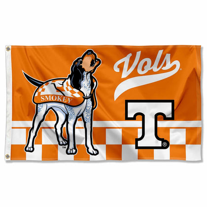 College Flags & Banners Co. Tennessee Volunteers 3x5 banner flag front view shows vibrant logo for display