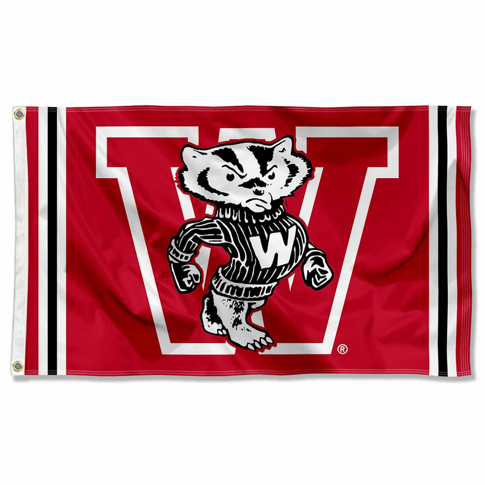 College Flags & Banners Co. Wisconsin Badgers vintage throwback 3x5 banner flag displays team pride