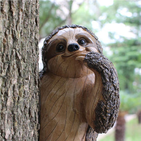 Colomix Sloth Tree Hugger withstands sun and wind for year-round decor