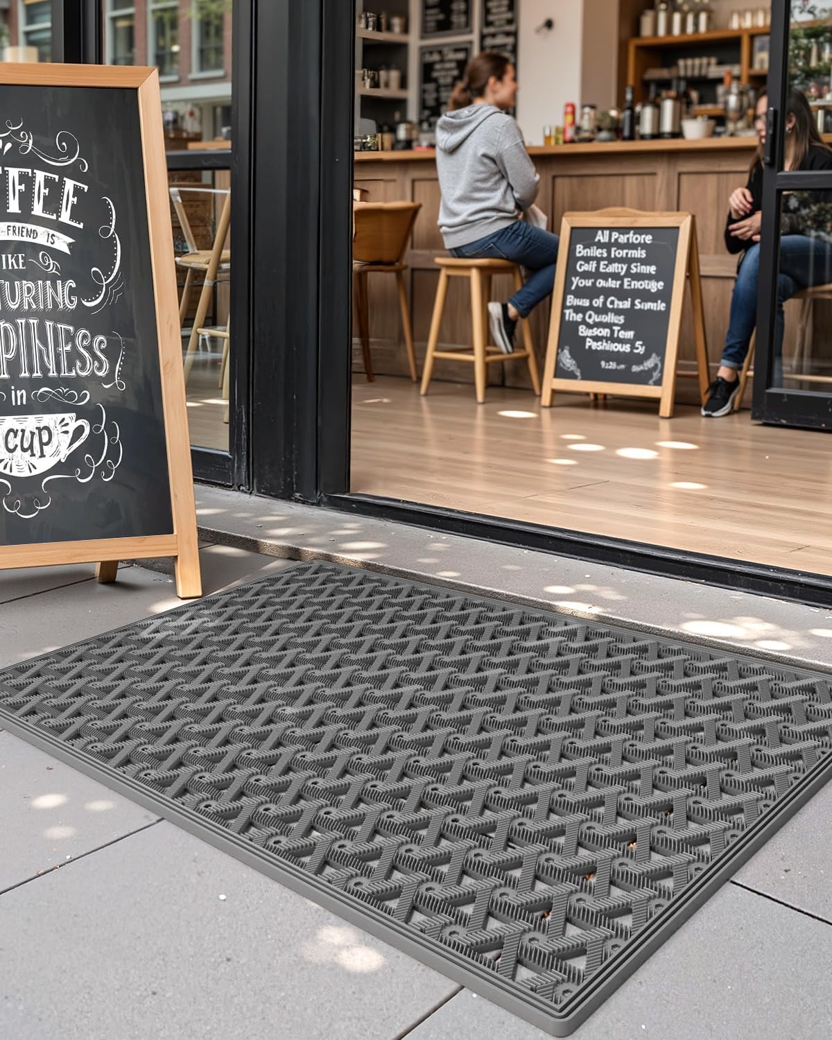 Color&Geometry durable outdoor mat resists fading in all seasons