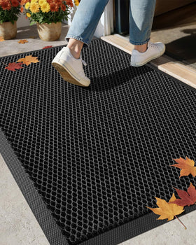 Color&Geometry high-stretch elastic silk doormat traps dirt and cushions feet at the door.