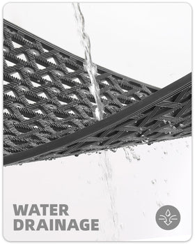 Color&Geometry non-slip backing keeps the mat in place in all weather