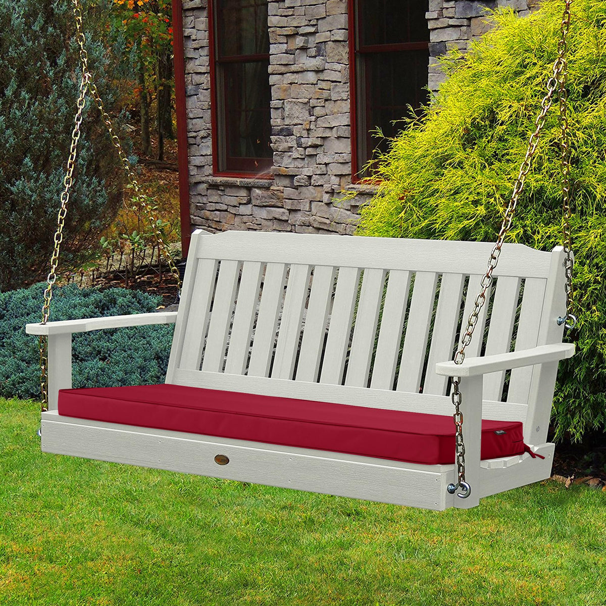 Comcaver 3-inch thick bench cushion provides comfortable seating outdoors.