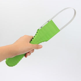Comimark Weeder with UV-resistant handle for comfortable, long-use gardening.