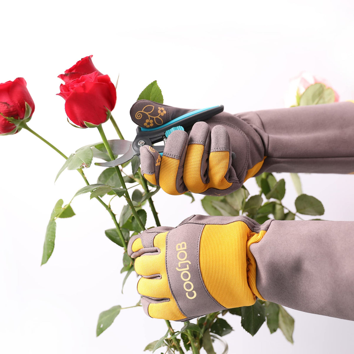 COOLJOB bright floral-pattern gloves boost visibility in the garden.