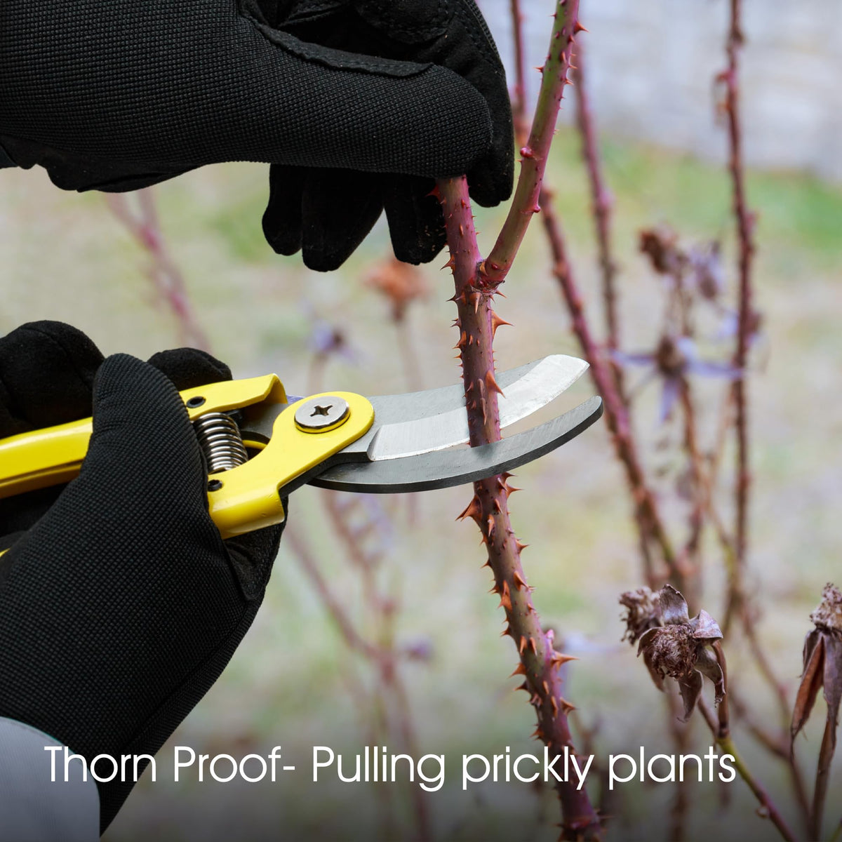 COOLJOB packaged garden gloves come in a reusable pouch as a gift.