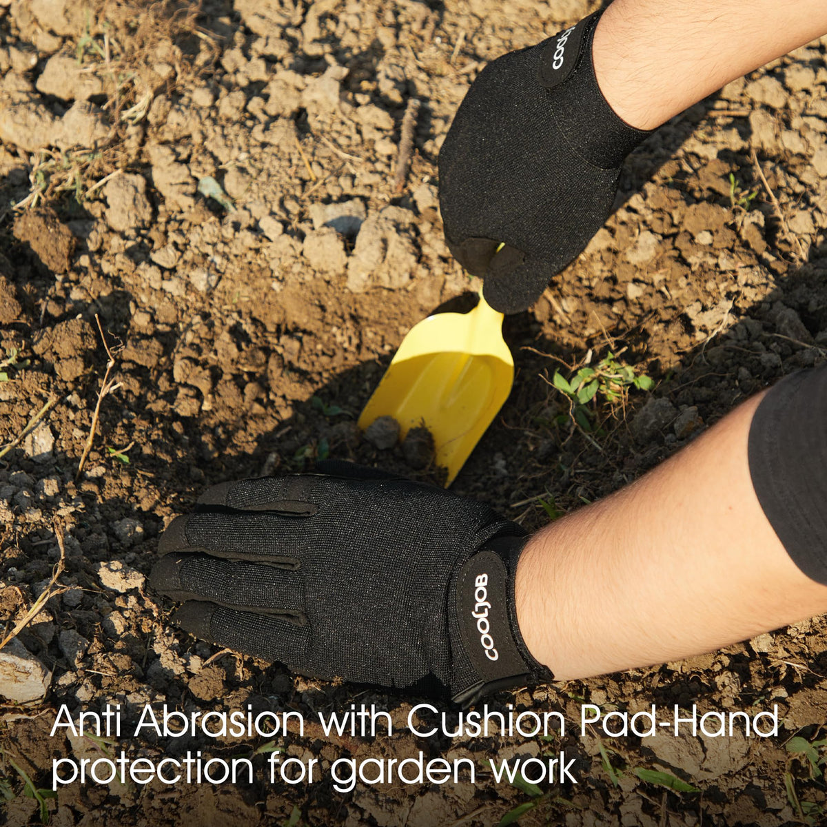 CoolJob Thorn Proof Garden Gloves packaged in reusable pouch.