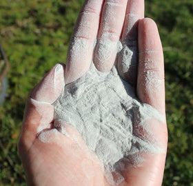 USA-made Coop Care volcanic ash dust bath