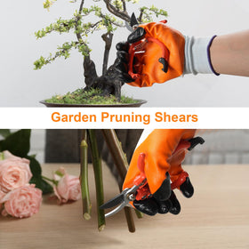 Cor Cordium straight gardening clippers ideal for fruit and flower pruning.
