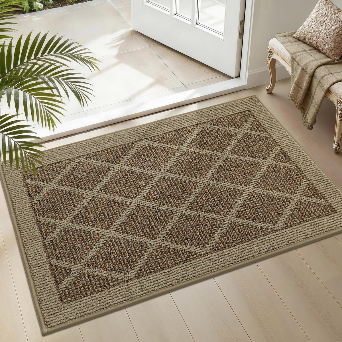 COSY HOMEER non-slip door mat at the front entrance with secure grip.