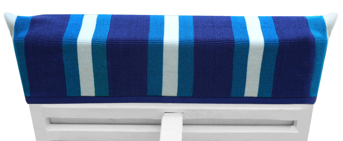 Cotton Craft seven-inch pocket keeps the cover in place.