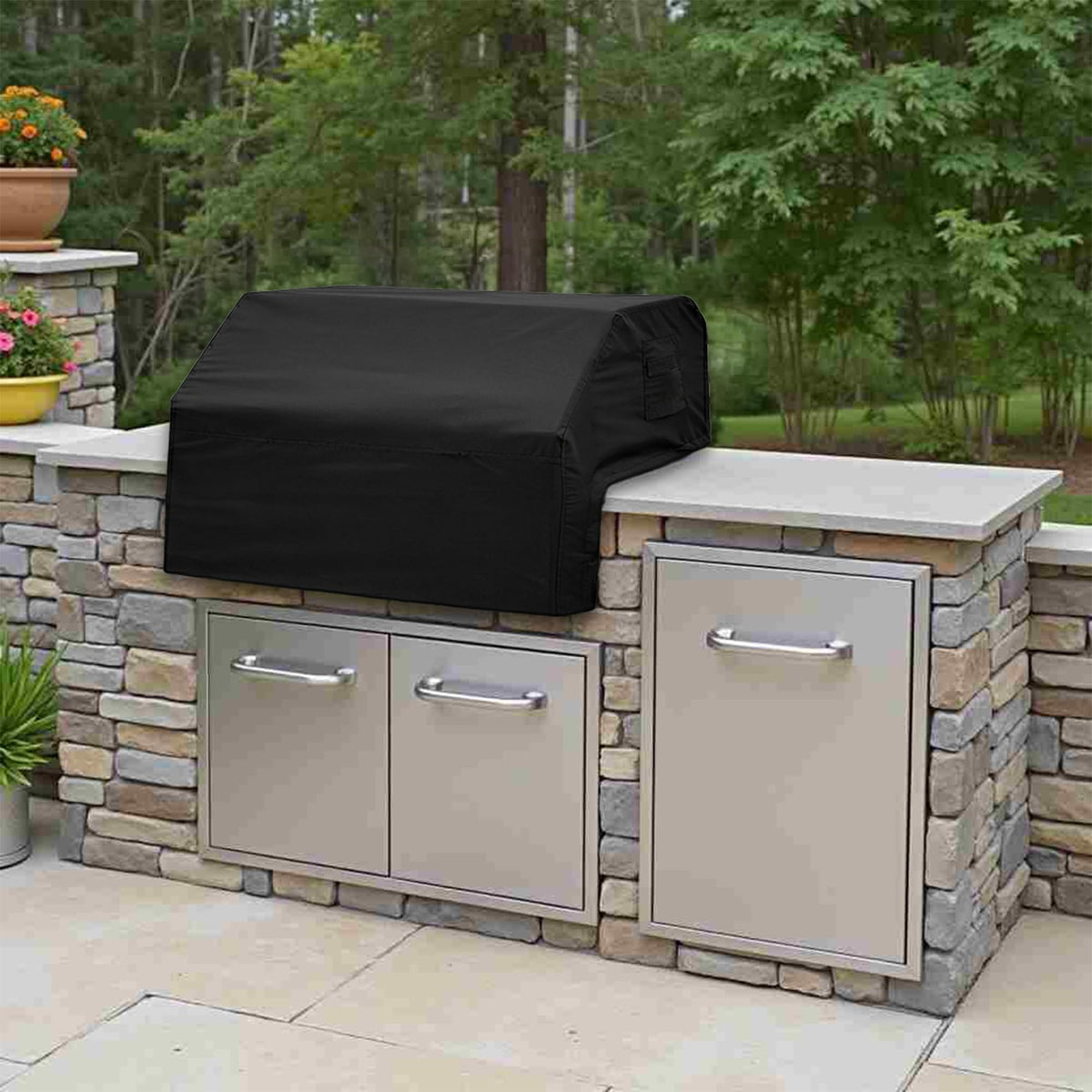 Covers & All air-pocket vent improves airflow and moisture control.