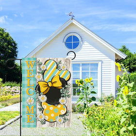 Covido 12x18 garden flag fits small spaces like porches and mailboxes.