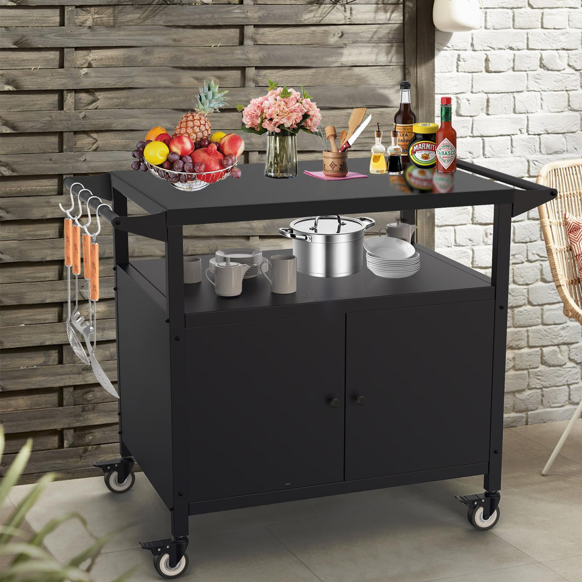COZEER powder-coated steel finish protects the unit from outdoor elements.