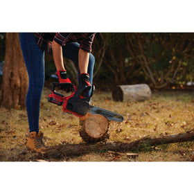 Auto-oiling system on CRAFTSMAN V20 mini chainsaw for smooth operation.