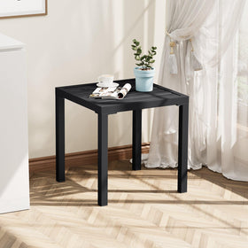 Crestlive Products weather-resistant finish protects against sun and rain.