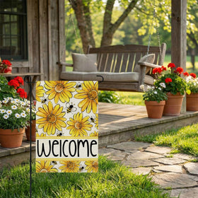 CROWNED BEAUTY bees on flowers motif highlights garden charm for porches